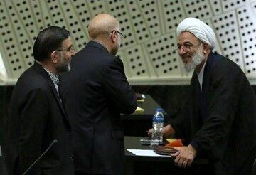 جنگ در مجلس بالا گرفت /دعوای قالیبافی ها و پایداریچی ها بر سر خودروهای شاسی بلند