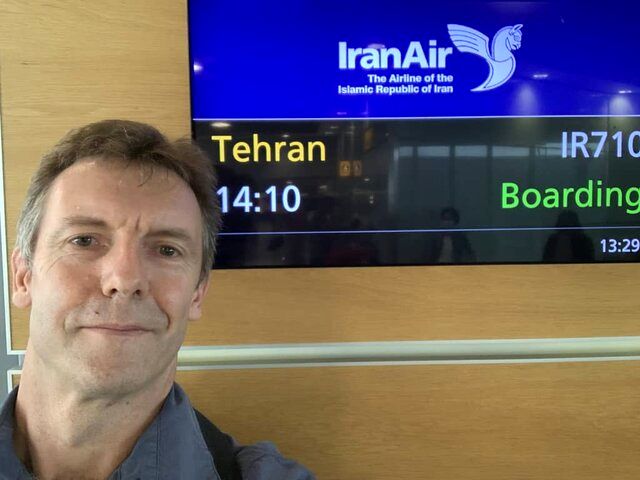توییت سفیر انگلیس در تهران درباره سریال گاندو 
