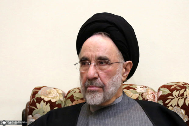 سیدمحمد خاتمی: انقلاب از مسیر خود منحرف شده/ به جای خودبراندازی، خوداصلاحی کنید