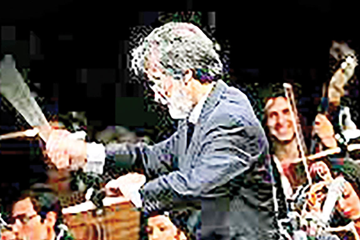 اجرای موسیقی «روز واقعه» به رهبری مجید انتظامی