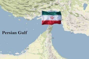 حسین شریعتمداری: تنگه هرمز هدیه الهی است/  باید آن را به روی آمریکایی ها و متحدانش بست