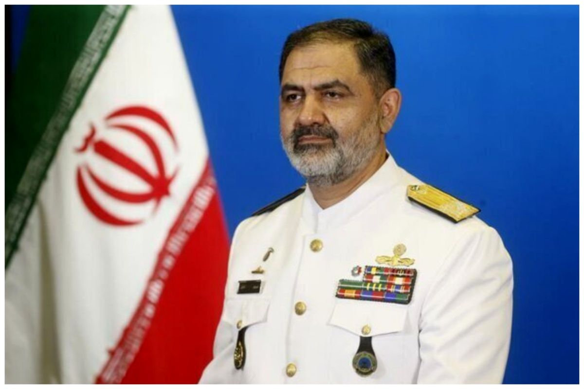 دریادار شهرام ایرانی به فرمانده کل ارتش پیام داد